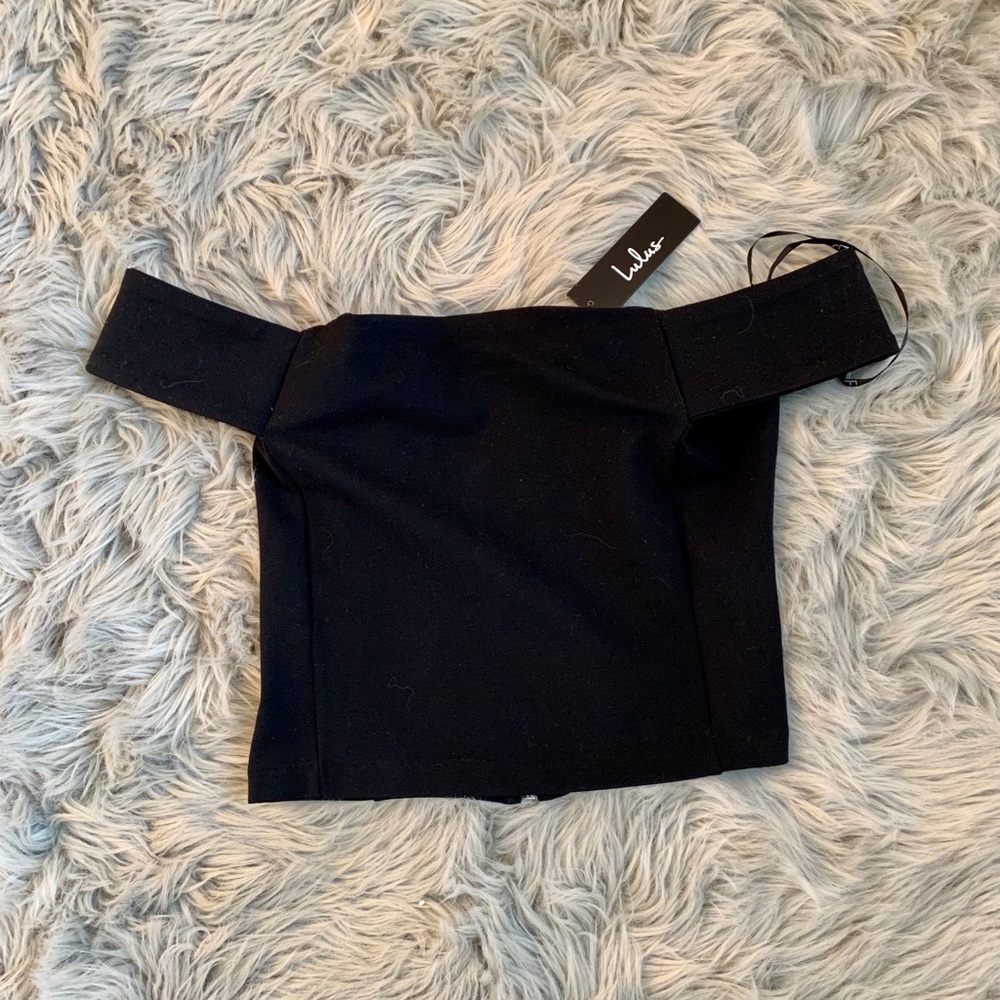Lulu’s off the shoulder crop top